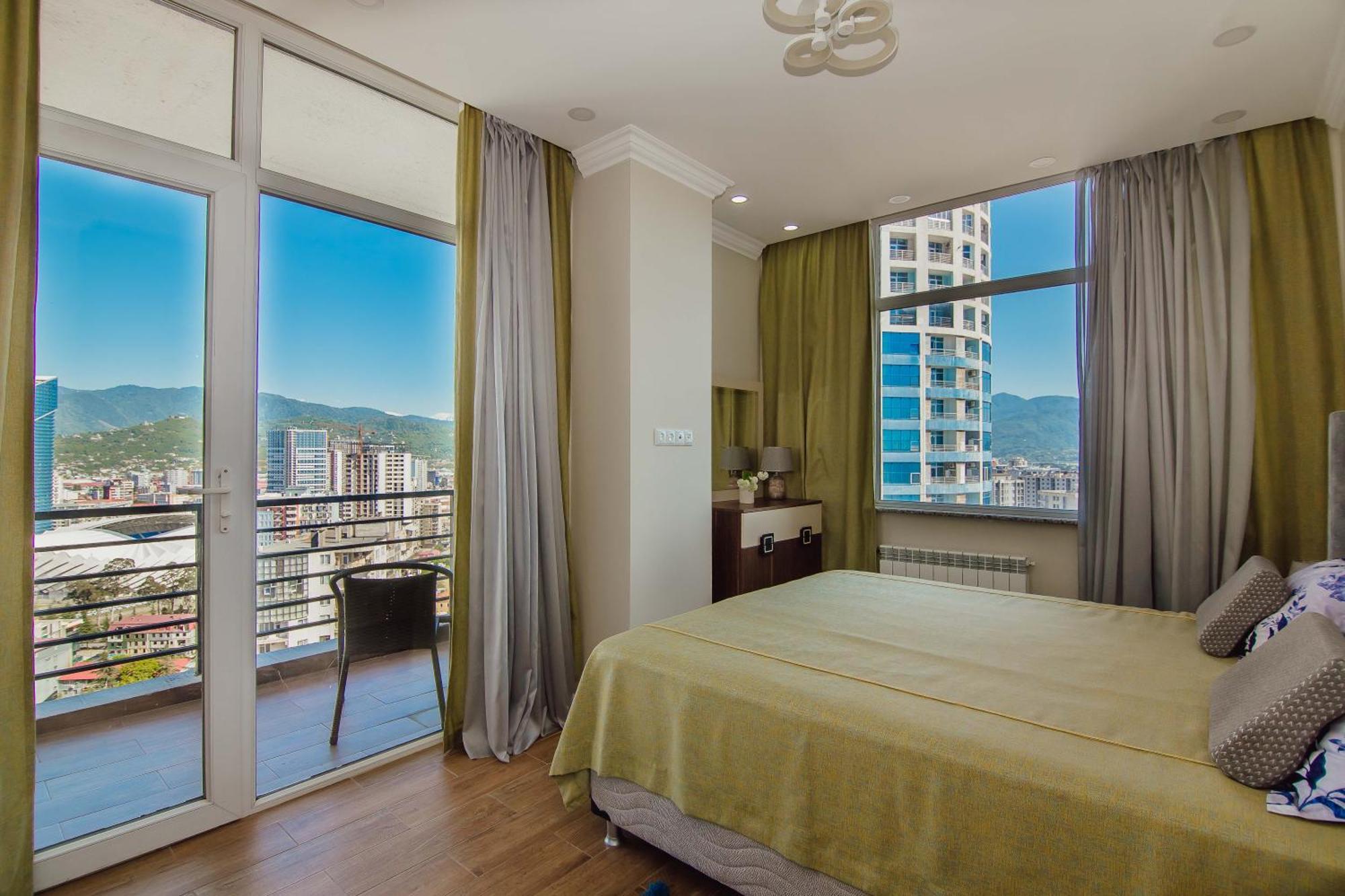 Happy Apartments Batumi Exterior photo